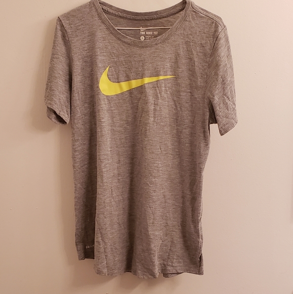 nike yellow check